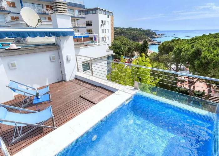 Holiday Home Crystal By Interhome